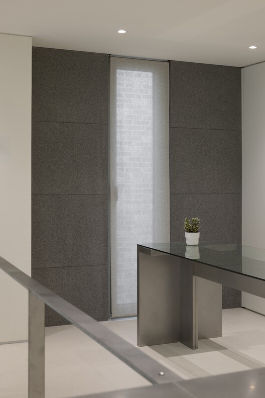 Villa de VOID / Atelier ITCH - Interior Photography, Glass, Chair