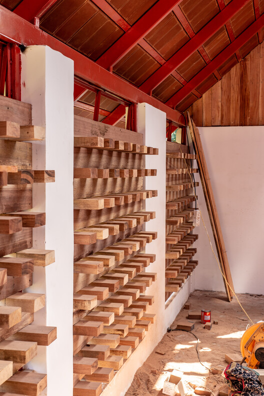 El Museo del Arroz: Arquitectura Arraigada en la Memoria Rural y la Ecología - Imagen 17 de 26
