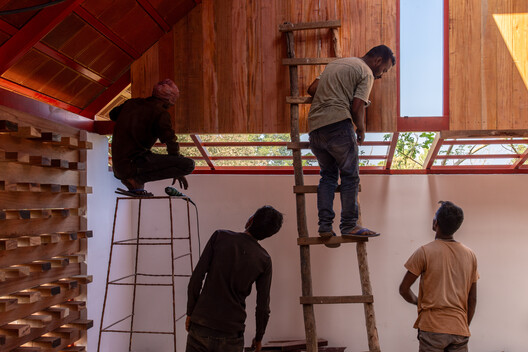 El Museo del Arroz: Arquitectura Arraigada en la Memoria Rural y la Ecología - Imagen 12 de 26