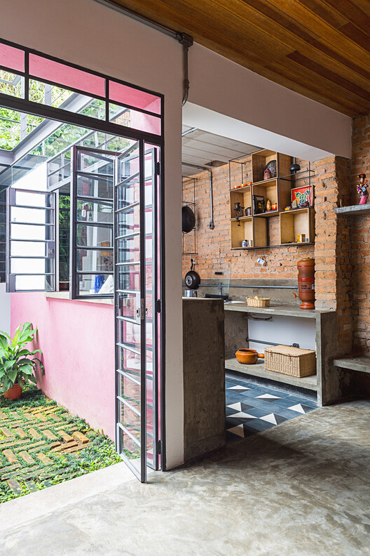 Do objeto à cidade, em busca de poéticas possíveis: entrevista com [entre escalas] - Imagem 3 de 14