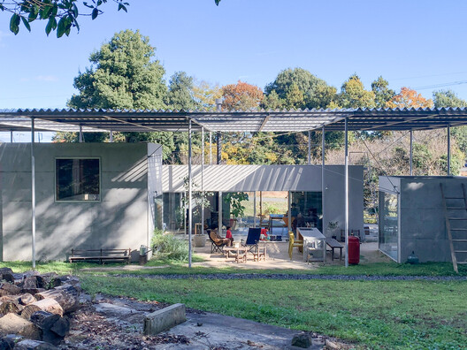 Casa do Telhado / Tamada & Wakimoto Architects - Imagem 7 de 19