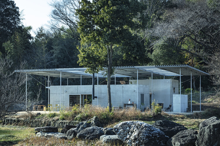 Casa do Telhado / Tamada & Wakimoto Architects - Imagem 6 de 19