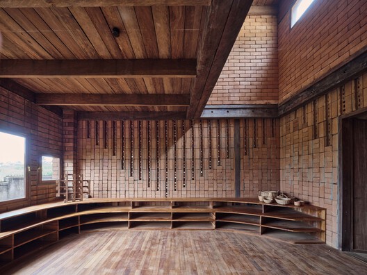 African Flow Kindergarten / Urbanitree - Interior Photography, Wood