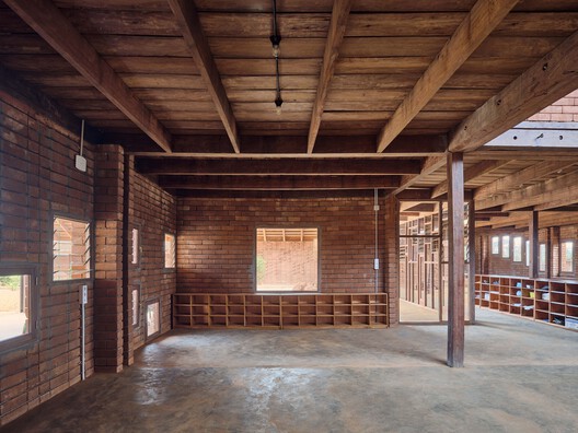 African Flow Kindergarten / Urbanitree - Interior Photography, Wood, Brick, Beam