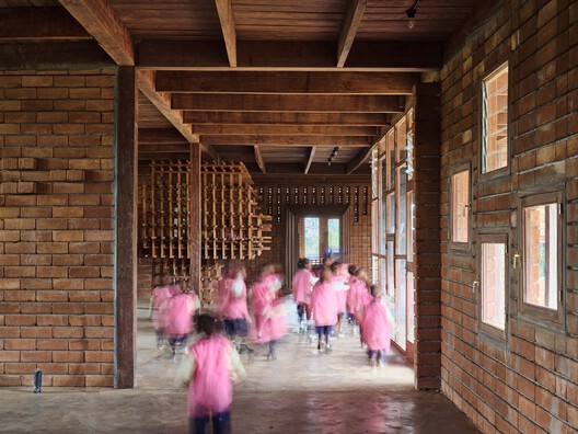 African Flow Kindergarten / Urbanitree - Interior Photography, Wood, Brick