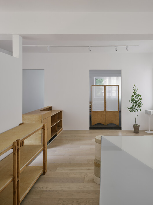 Insoil Showroom / KKOL Studio - Interior Photography, Wood