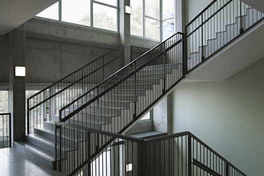 Collège Louise Wegmann / Dagher Hanna & Partners - Image 14 of 29