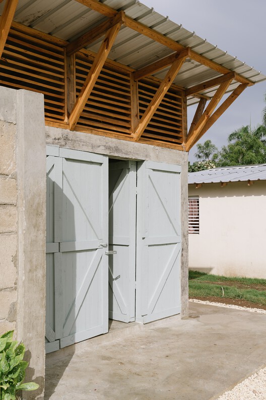 Casa do Mestre / Øblicuo  - Imagem 9 de 23