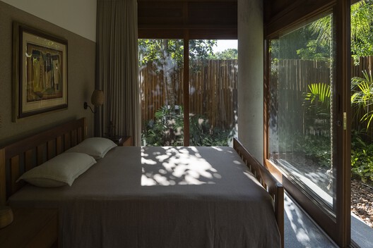 Casa Inaê / MACh Arquitetos - Fotografía interior, Dormitorio, Madera, Camas