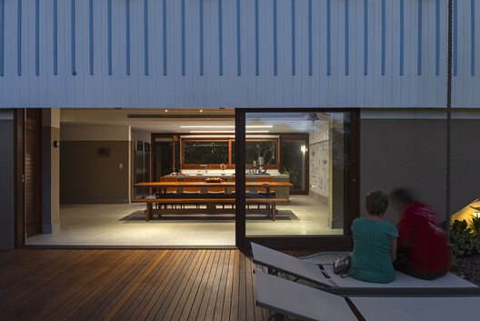 Casa Inaê / MACh Arquitetos - Fotografía exterior, Madera