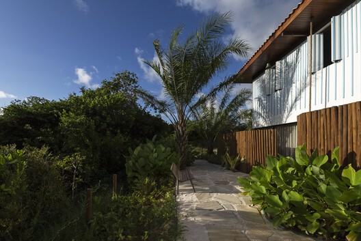 Casa Inaê / MACh Arquitetos - Fotografía exterior, Jardín