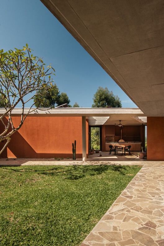 Casa Ankh / TAU Arquitetos + Studio Zanskar - Imagen 14 de 41