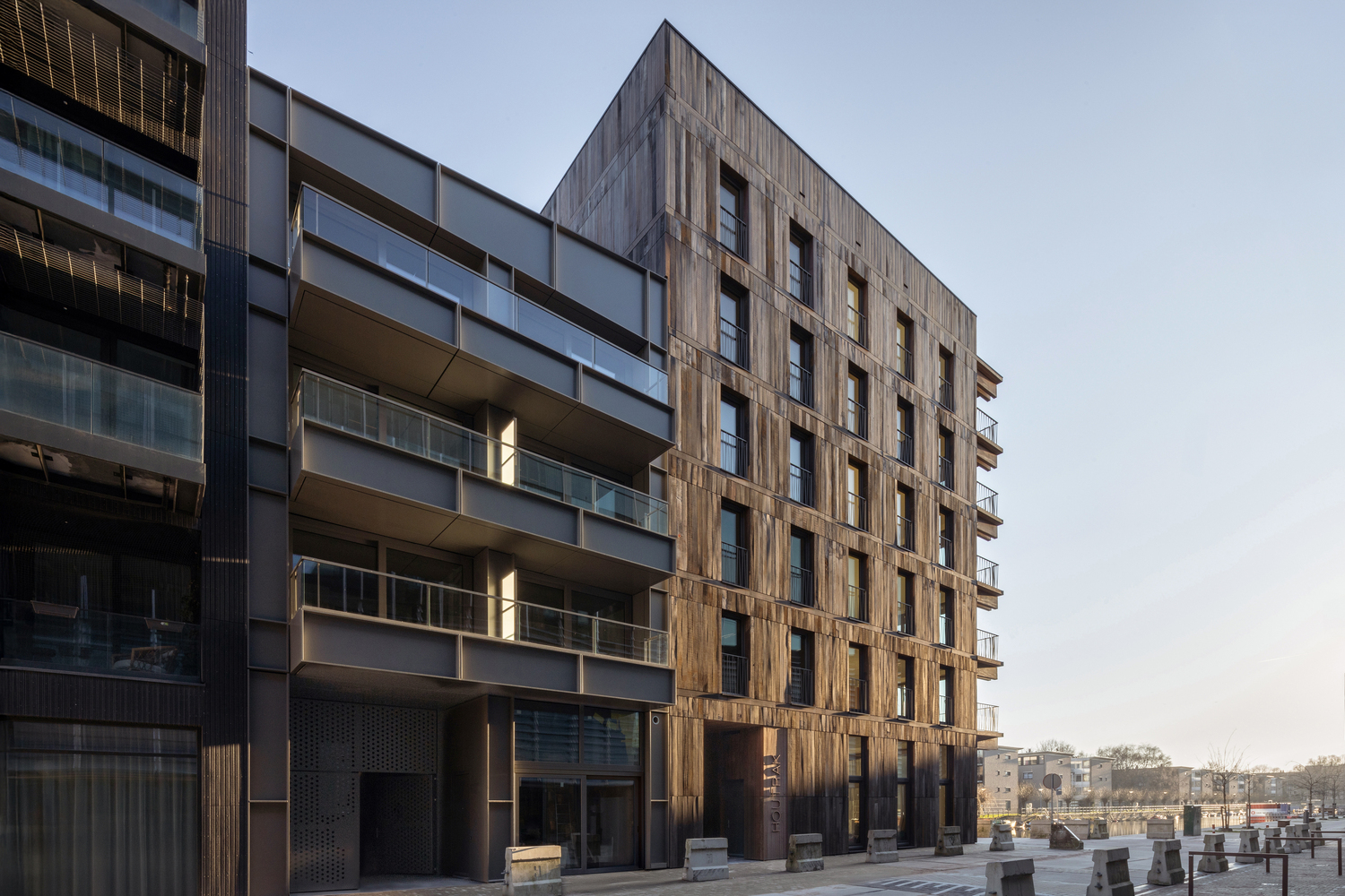 Houtrak Apartments / Workshop Architecten + Marcel Lok Architect ...
