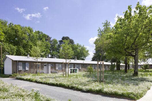 Beutre Housing Estates Rehabilitation / Christophe Hutin architecture - Exterior Photography, Garden