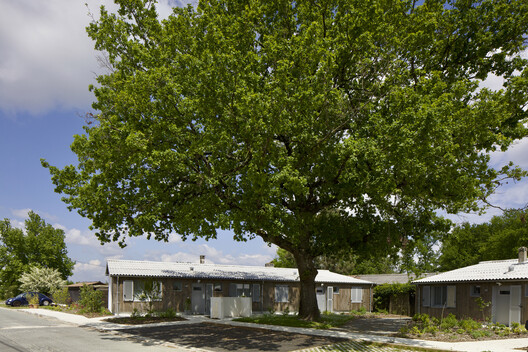 Beutre Housing Estates Rehabilitation / Christophe Hutin architecture - Exterior Photography