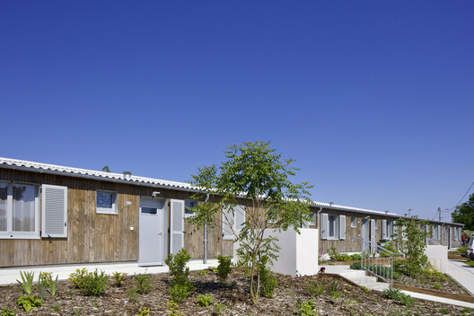 Beutre Housing Estates Rehabilitation / Christophe Hutin architecture - Exterior Photography