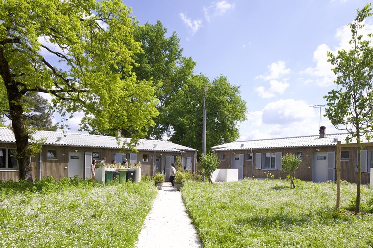 Beutre Housing Estates Rehabilitation / Christophe Hutin architecture - Exterior Photography, Garden