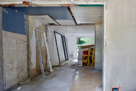 Beutre Housing Estates Rehabilitation / Christophe Hutin architecture - Image 20 of 30