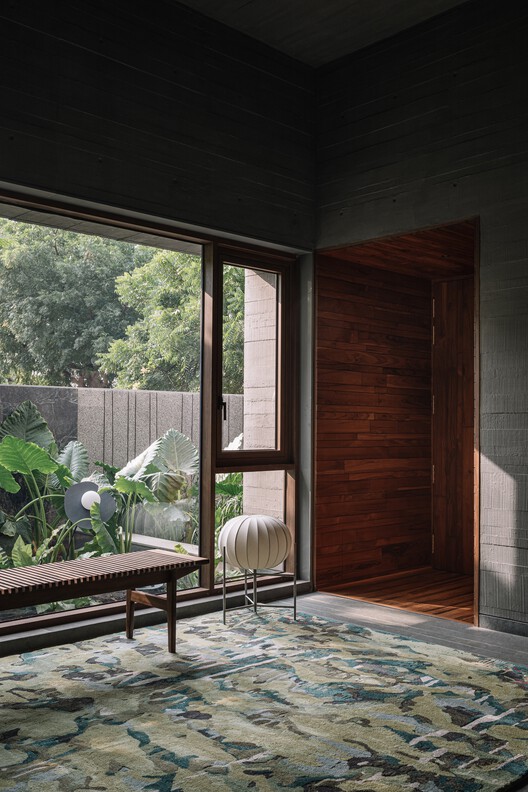 MS House / Studio Saransh - Fotografía interior, Madera