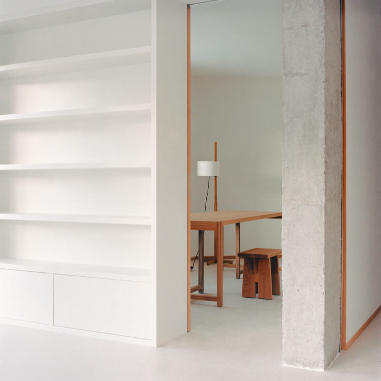 Espai Piteres / Alberto Hueso - Fotografía interior, Madera, Estanterías