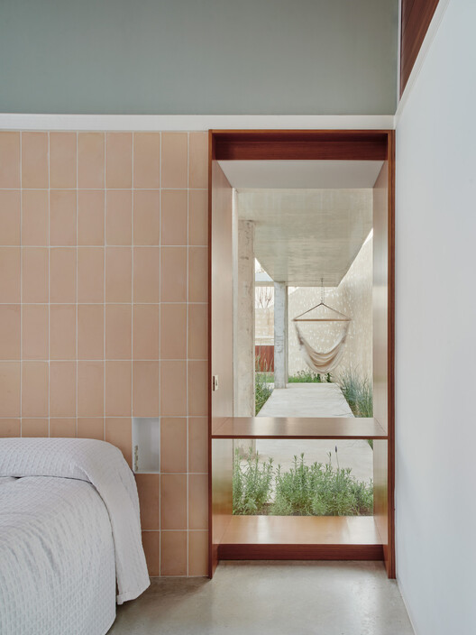 Tres Patis House / TwoBo arquitectura - Interior Photography, Bedroom, Wood