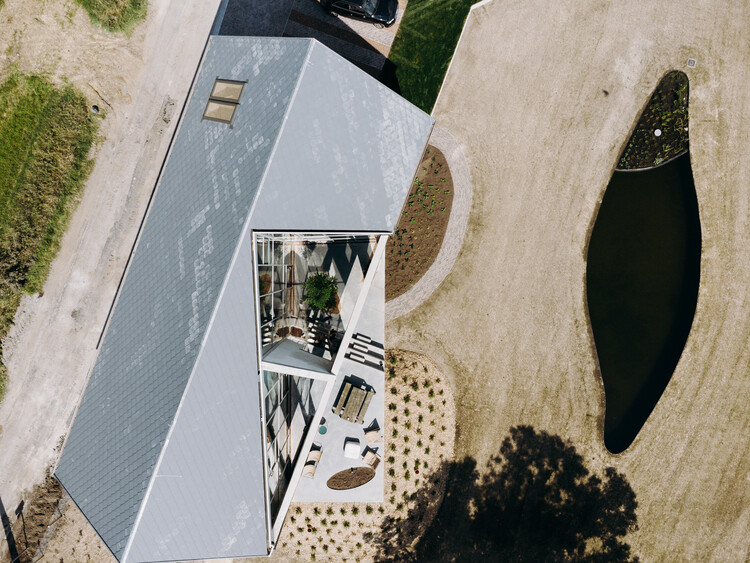 Lyco House / OYO - Image 2 of 34