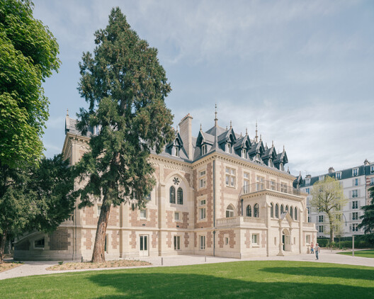 Château of the Hertford British Hospital Rehabilitation / Maud Caubet Architectes - Exterior Photography