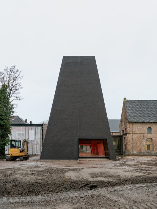 Abadia Kortrijk / BAROZZI VEIGA - Fotografia de Exterior