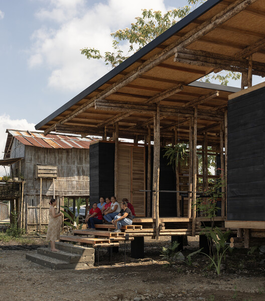 De la extracción a la regeneración: cómo la arquitectura puede contribuir al cambio en el desarrollo rural de América Latina - Imagen 9 de 14