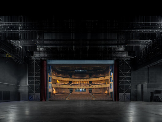 The West Bund Grand Theater / SHL - Image 10 of 36