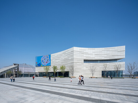 The West Bund Grand Theater / SHL - Exterior Photography