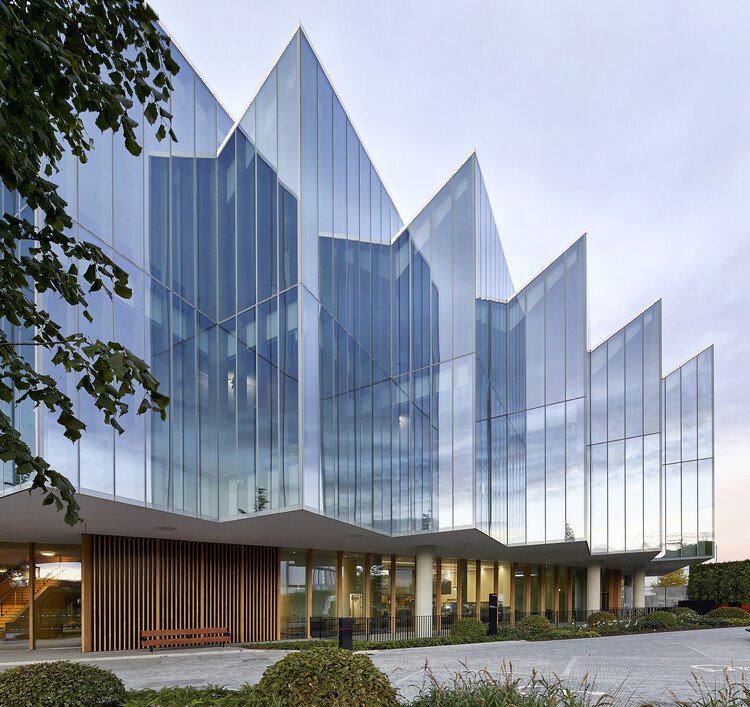 RIBA Announces 2025 National Award Winners: 20 Architecture Projects from Retrofits to Cultural Landmarks - Image 1 of 95
