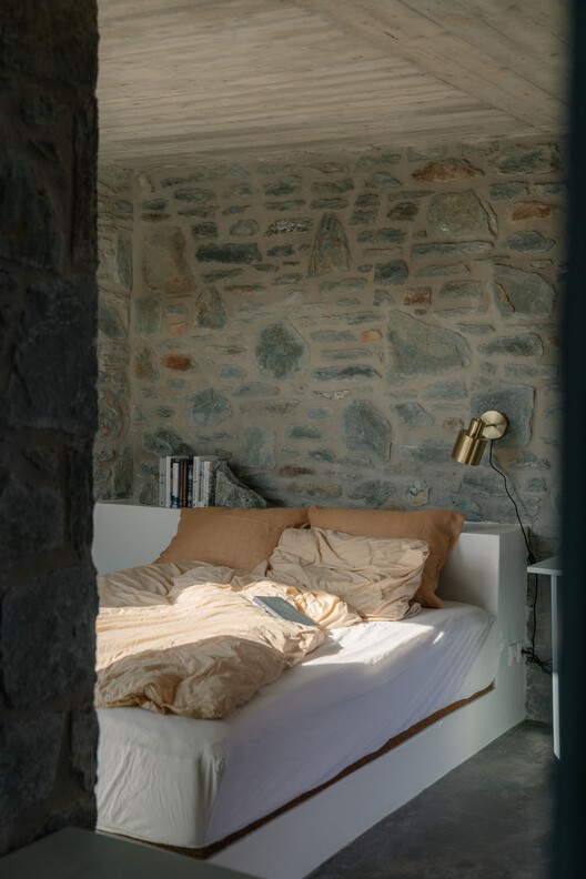 The Outdoor House  / Sigurd Larsen - Interior Photography, Bedroom, Bed, Wood, Lighting