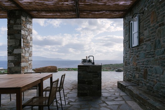 The Outdoor House  / Sigurd Larsen - Exterior Photography, Chair