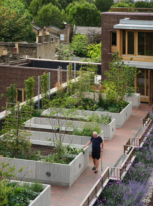 RIBA Announces 2025 National Award Winners: 20 Architecture Projects from Retrofits to Cultural Landmarks - Image 33 of 95