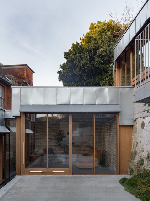 RIBA Announces 2025 National Award Winners: 20 Architecture Projects from Retrofits to Cultural Landmarks - Image 52 of 95