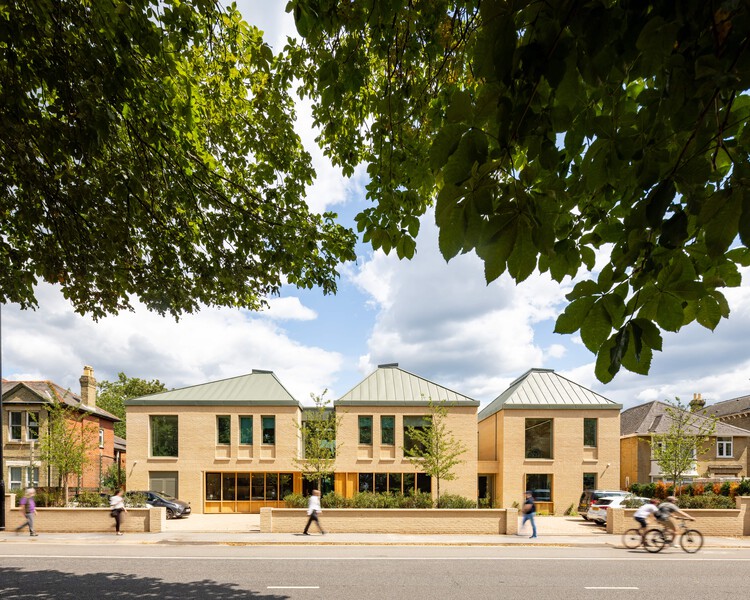 RIBA Announces 2025 National Award Winners: 20 Architecture Projects from Retrofits to Cultural Landmarks - Image 69 of 95