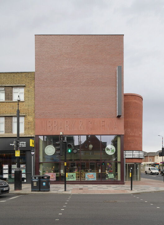 RIBA Announces 2025 National Award Winners: 20 Architecture Projects from Retrofits to Cultural Landmarks - Image 87 of 95