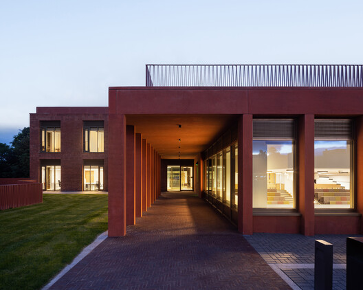 RIBA Announces 2025 National Award Winners: 20 Architecture Projects from Retrofits to Cultural Landmarks - Image 92 of 95