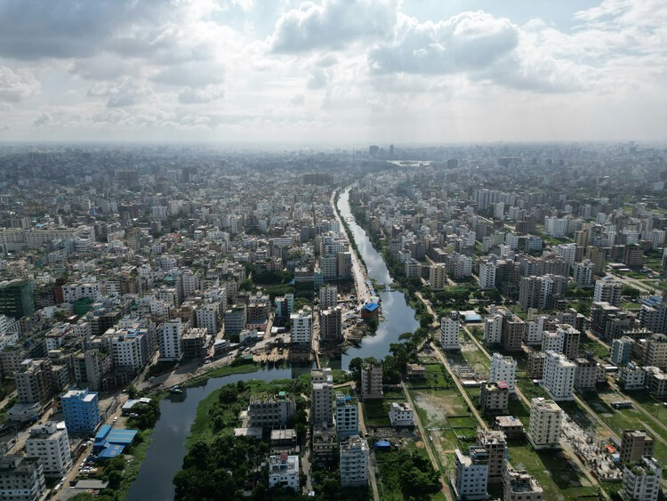 The World's Largest Cities in 2025 by Population - Image 13 of 21