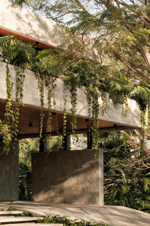 Casa Amankay / Di Frenna Arquitectos - Imagem 8 de 27