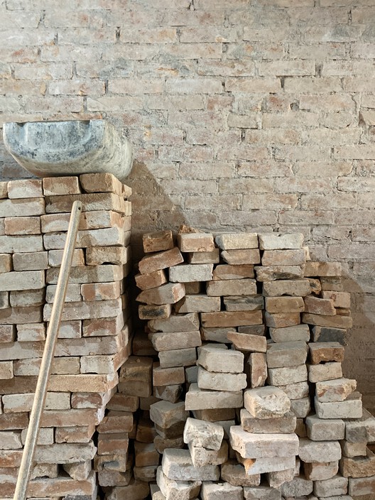 Do objeto à cidade, em busca de poéticas possíveis: entrevista com [entre escalas] - Imagem 7 de 14