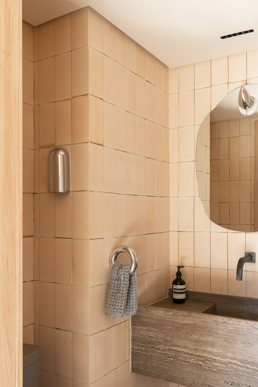 Apartamento Cenourão / Orlando Denardi - Imagen 13 de 31