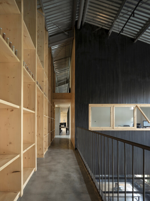 Earthen Architecture and Culture (Xi'an) Research Center / OnEarthStudio - Image 7 of 36