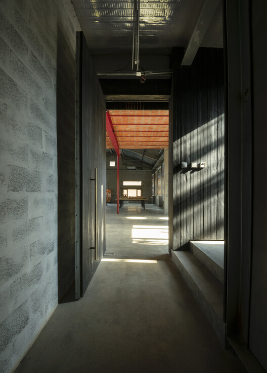 Earthen Architecture and Culture (Xi'an) Research Center / OnEarthStudio - Image 18 of 36