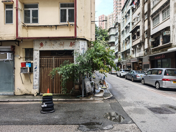 Village in the Vertical City: Tai Hang and the Afterlife of Vernacular Hong Kong - Image 13 of 16