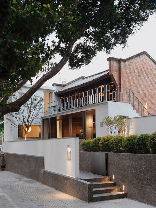 Scented Coffee / No10-Architects - Exterior Photography, Balcony