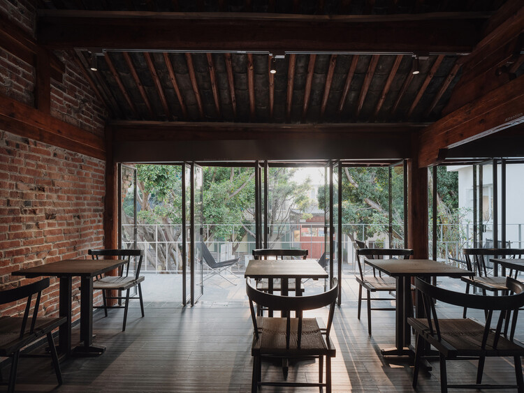 气味咖啡 / 拾号建筑 - 室内图, 餐厅, 木头, 椅子