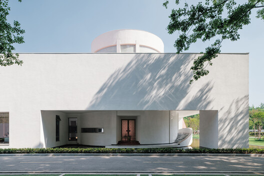 YongLi Red Tile Plaza / We&Arch - Exterior Photography