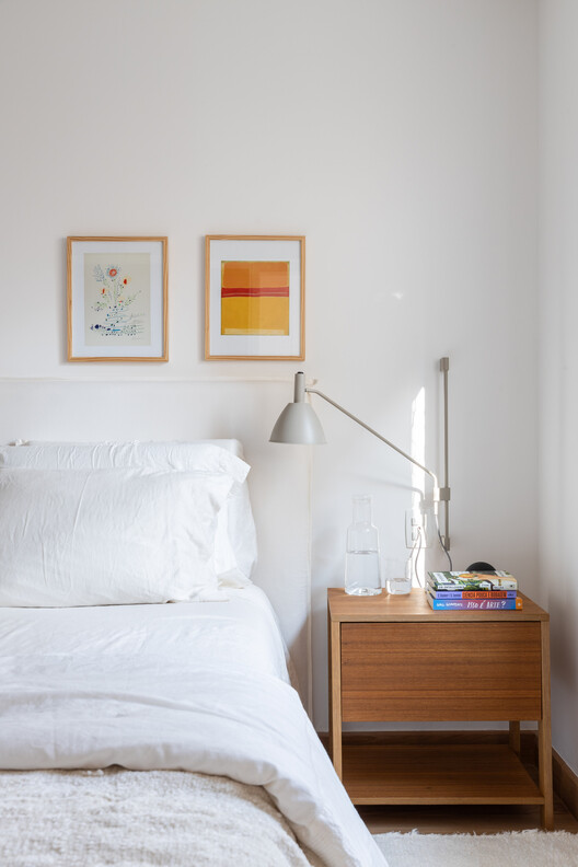 Apartamento WT / FJ55 Arquitetos - Fotografia de Interiores, Dormitório, Cama, Iluminação